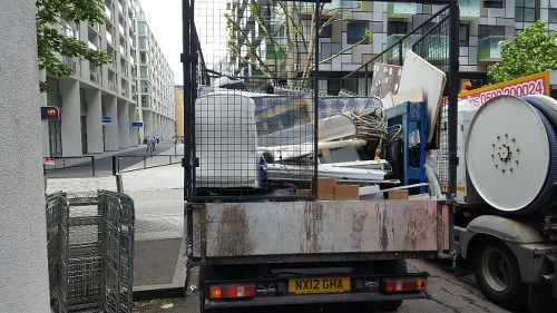 Cost estimate for flat clearance in Yeading